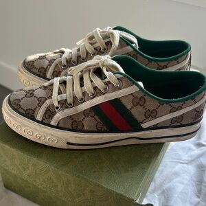 Gucci Beige/Brown GG Canvas Sneakers with Green & Red Web Stripe .